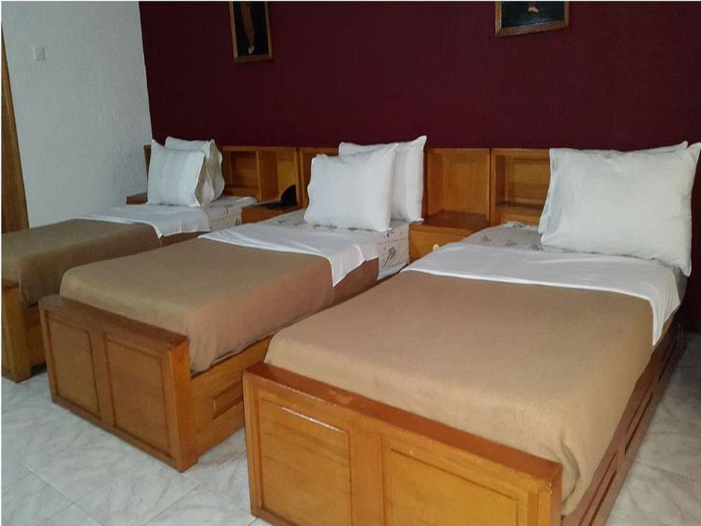 Sir Max Hotel Кумаси Номер фото